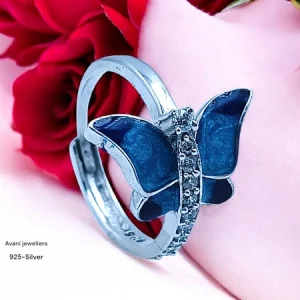 Silver Ladies Fancy Ring
